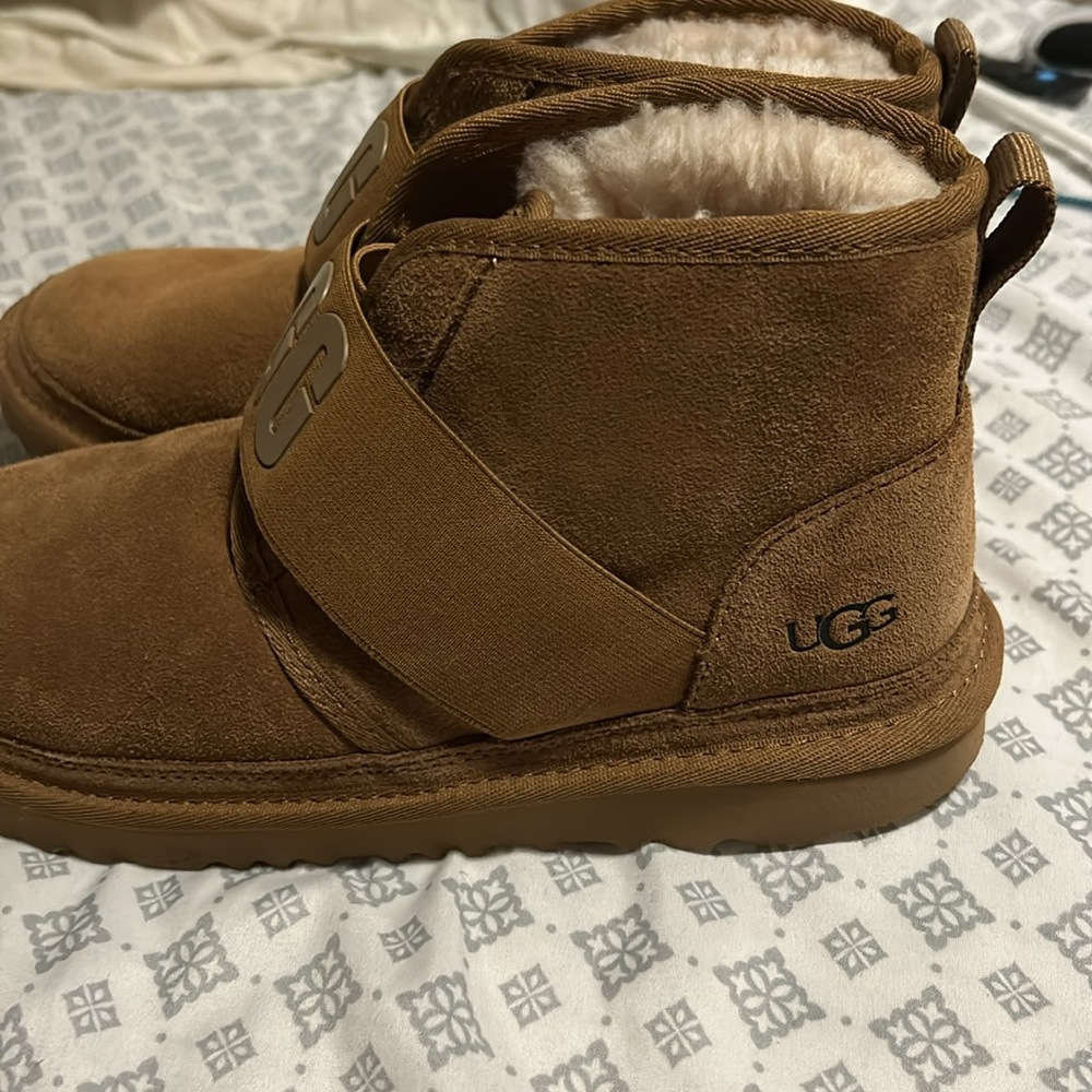 Ugg Camel Neumal Slip On Boots in box - 6 - Picture 3 of 6